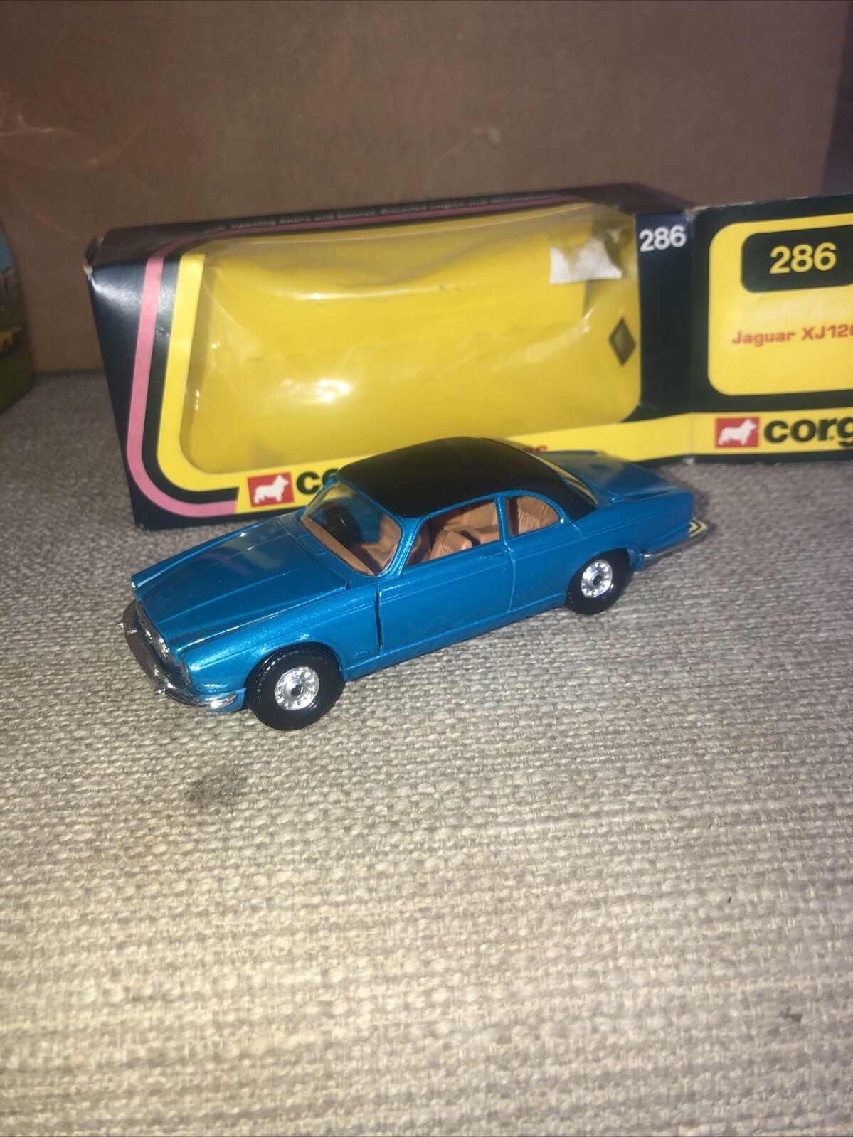 Corgi 286, Jaguar XJ12C - Free Price Guide & Review