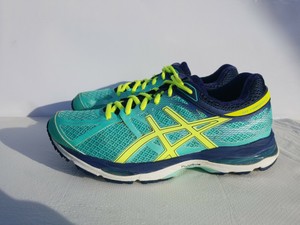 {keywor d} asics cumulus 17