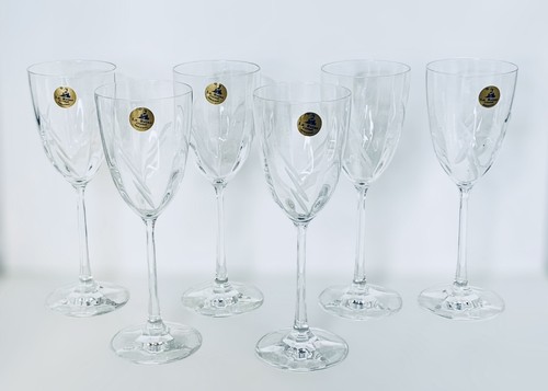 Set of 6 La Reine Italy Crystal Clear 8 OZ Wine Glasses NEW - Foto 1 di 12