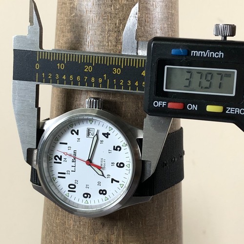 Vintage 1912 L.L.Bean Men M308 Field Nylon Quartz For Watch Parts Or Repair Only - Picture 6 of 12