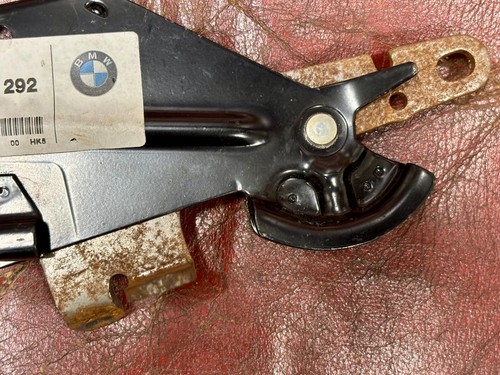 Genuine BMW 5 series E34 Handbrake. New Old Stock: 34411156292 - Picture 4 of 4