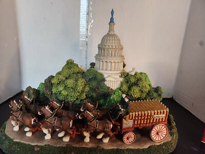 1998 Budweiser Washington Scene Figure CLYD6 Original Box & COA 0617
