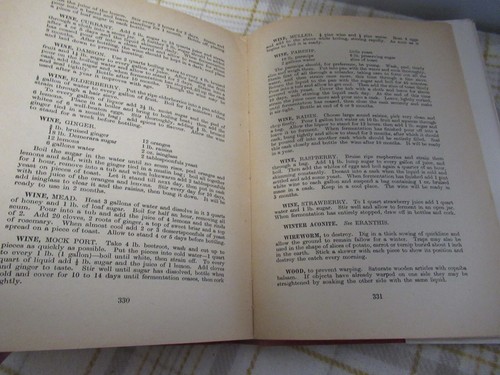 Household Encyclopedia Vintage H/B Book with Dust Jacket 1940s - Picture 17 of 19