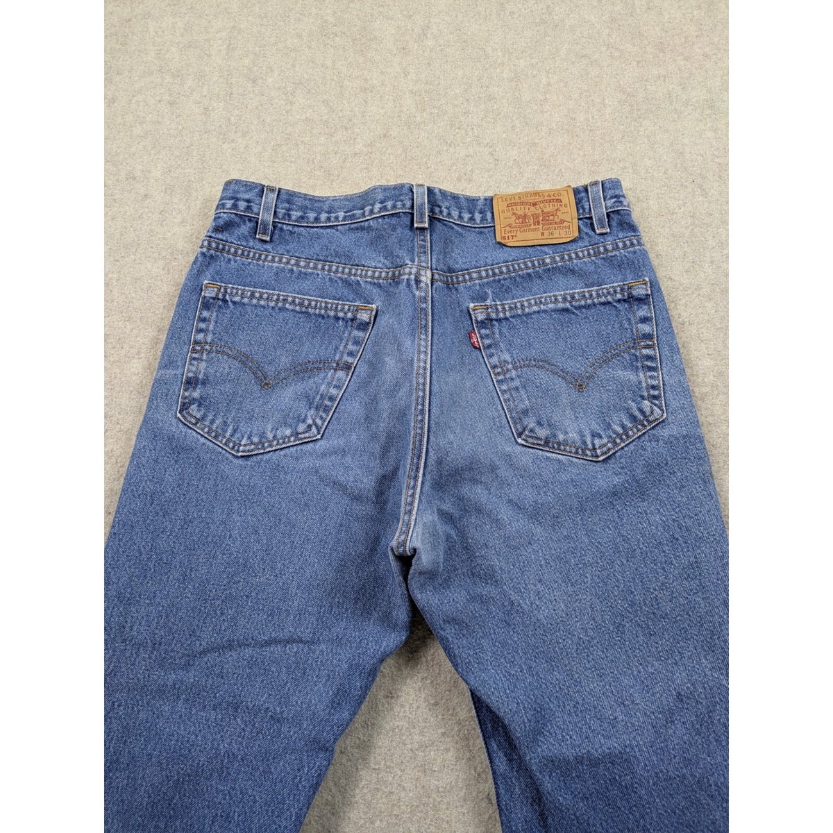 VINTAGE Levi's 517 Bootcut Jeans Mens 36x30 (Fits 34x28