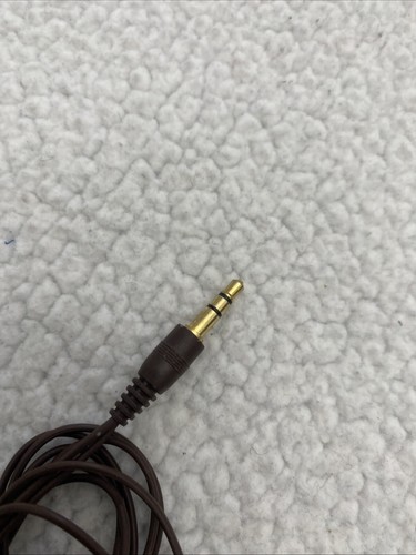 Reeses Peanut Butter Cup Headphones Hershey PA Chocolate Candy Tested - Picture 7 of 8
