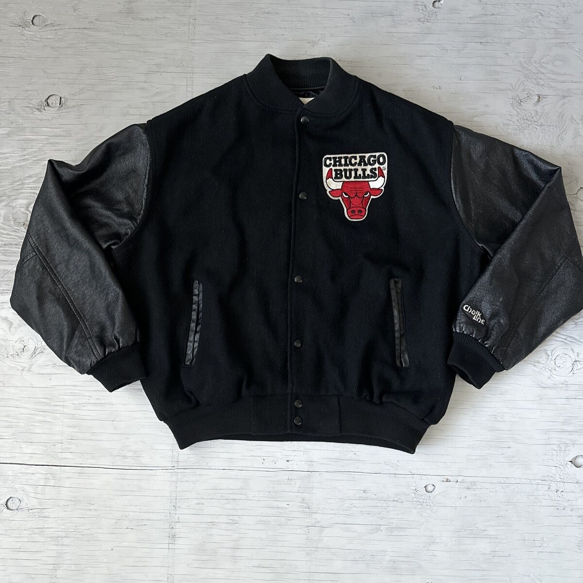 Vintage 90s NBA Chalk Line Chicago Bulls Wool big logo Vintage 90s NBA Chalk Line Chicago Bulls Wool big logo