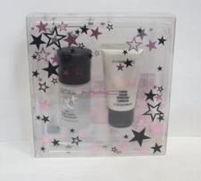 MAC STARS OF SKINCARE KIT - PREP + PRIME FIX+ & STROBE CREAM BOXED