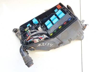 8921153020 89211-53020 Sicherungskasten für Lexus IS - KLASSE UK2089187-03