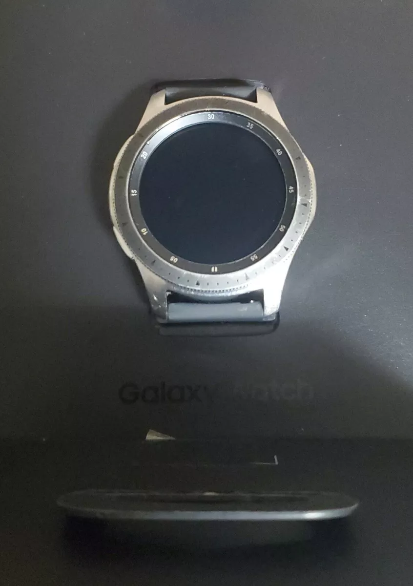 USED SAMSUNG Galaxy Watch GPS Bluetooth Silver Black US 46mm