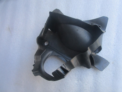 B. Honda CBF 125 JC 40 Gummi für Luftfilterkasten Abdeckung Gummiteil Airbox 