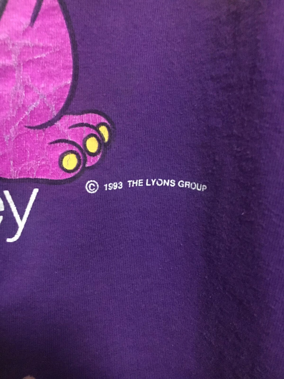 Vintage Barney The Dinosaur Faded Thrashed Shirt - Gem