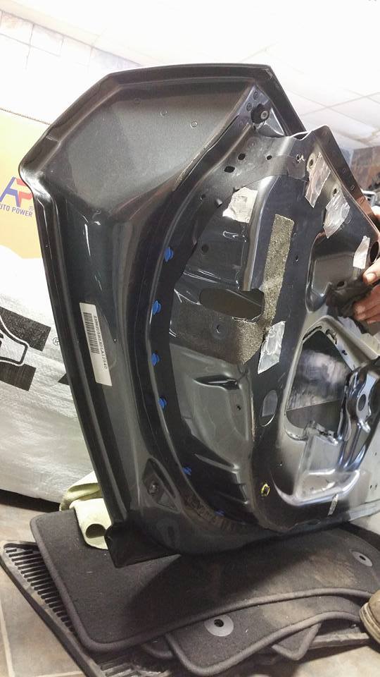 DOOR LAMBORGHINI GALLARDO LP560 DRIVER SIDE SHELL 400831021