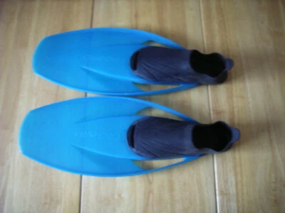 paire de palmes TRIBORD 37/38 - Photo 1/2