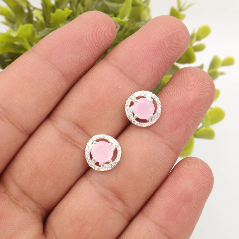 Подарок серьги-гвоздики ручной работы из стерлингового серебра 925 пробы с розовым халцедоном цирконием - Изображение 2 из 4