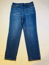 Time and Tru Women  s Pull On Straight Leg Jeans Medium Wash Size M 8-10 