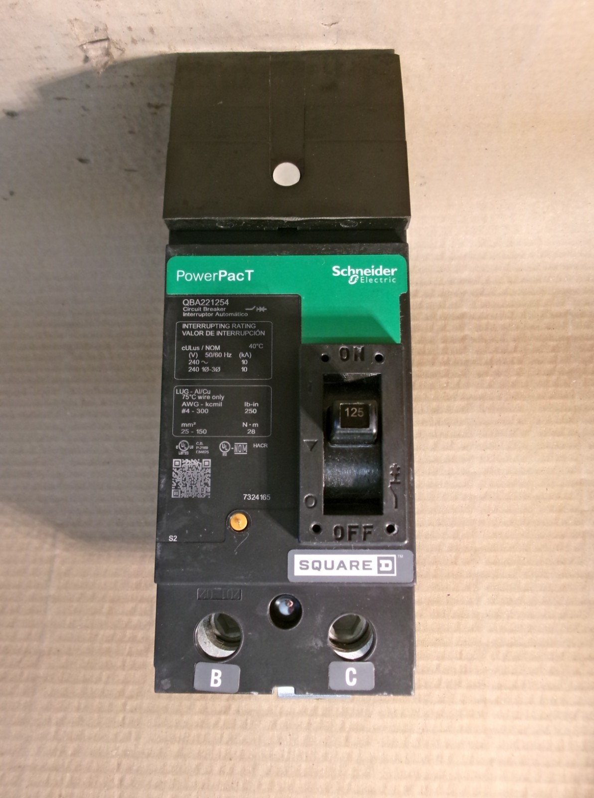NEW Square D QBA221254 2 Pole 125 Amp 240V BC PHASE Circuit Breaker FLAW #36
