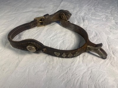 Vintage Single Western Cowboy Spur Card Suit Motif Engraved Shank Leather Strap 