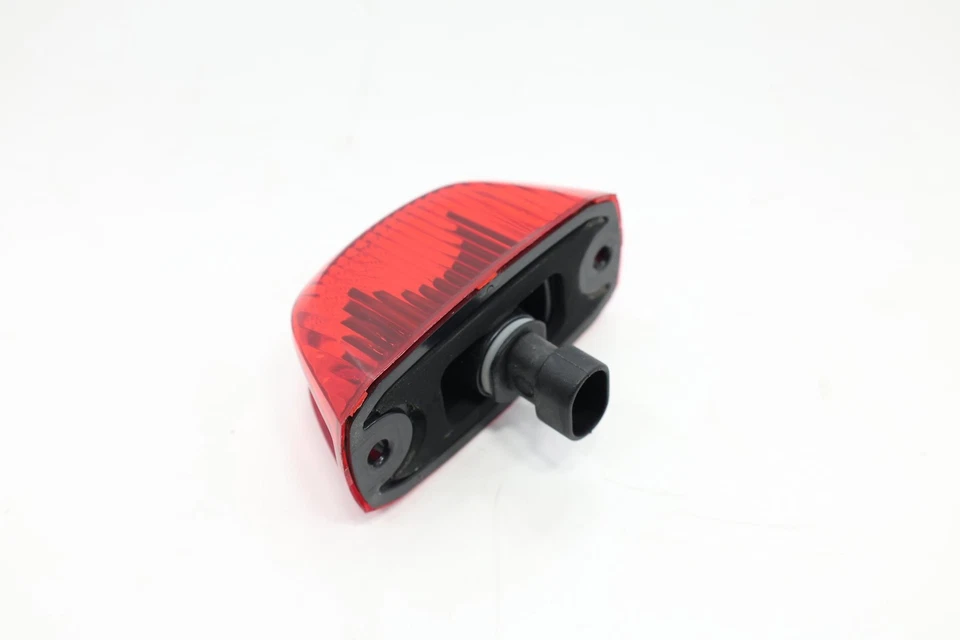 2014-2025 RAM PROMASTER 2500 TECHO TRASERO MARCADOR CENTRAL LUZ LÁMPARA OEM Foto 3 de 4