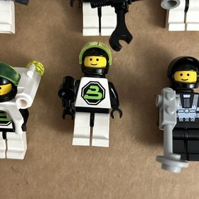 Lego 6704 Space Minifigure Pack Complete Set Vintage Supplemental