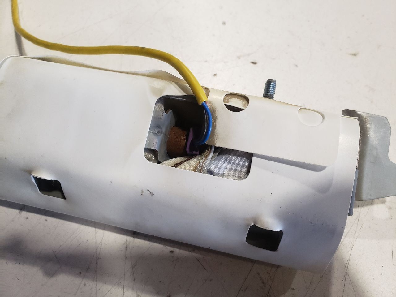 2009 Bentley Flying Spur - Left Drivers Knee Air Bag - OEM  3W1880841A  