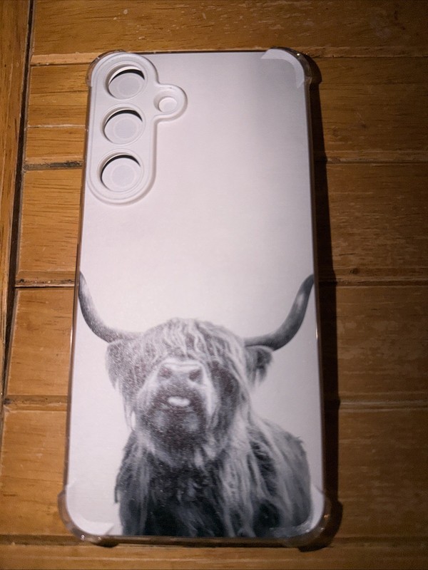 Samsung galaxy s25 plus phone case with a Highland Cow picture