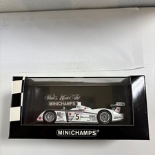 MINICHAMPS Audi R8 #5 Team Goh Le Mans 2002 1:43 Collectible 14+