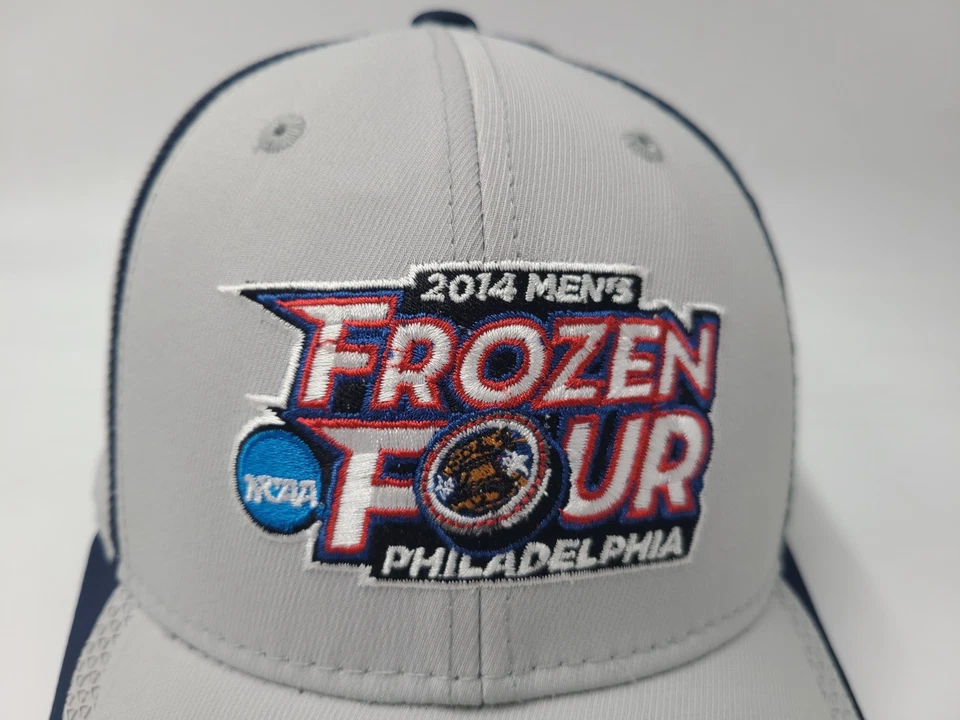 2014 NCAA Hombres Frozen Four Adidas Climalite Flex Ajustado S-M Gorra NCAA Gris Foto 4 de 4