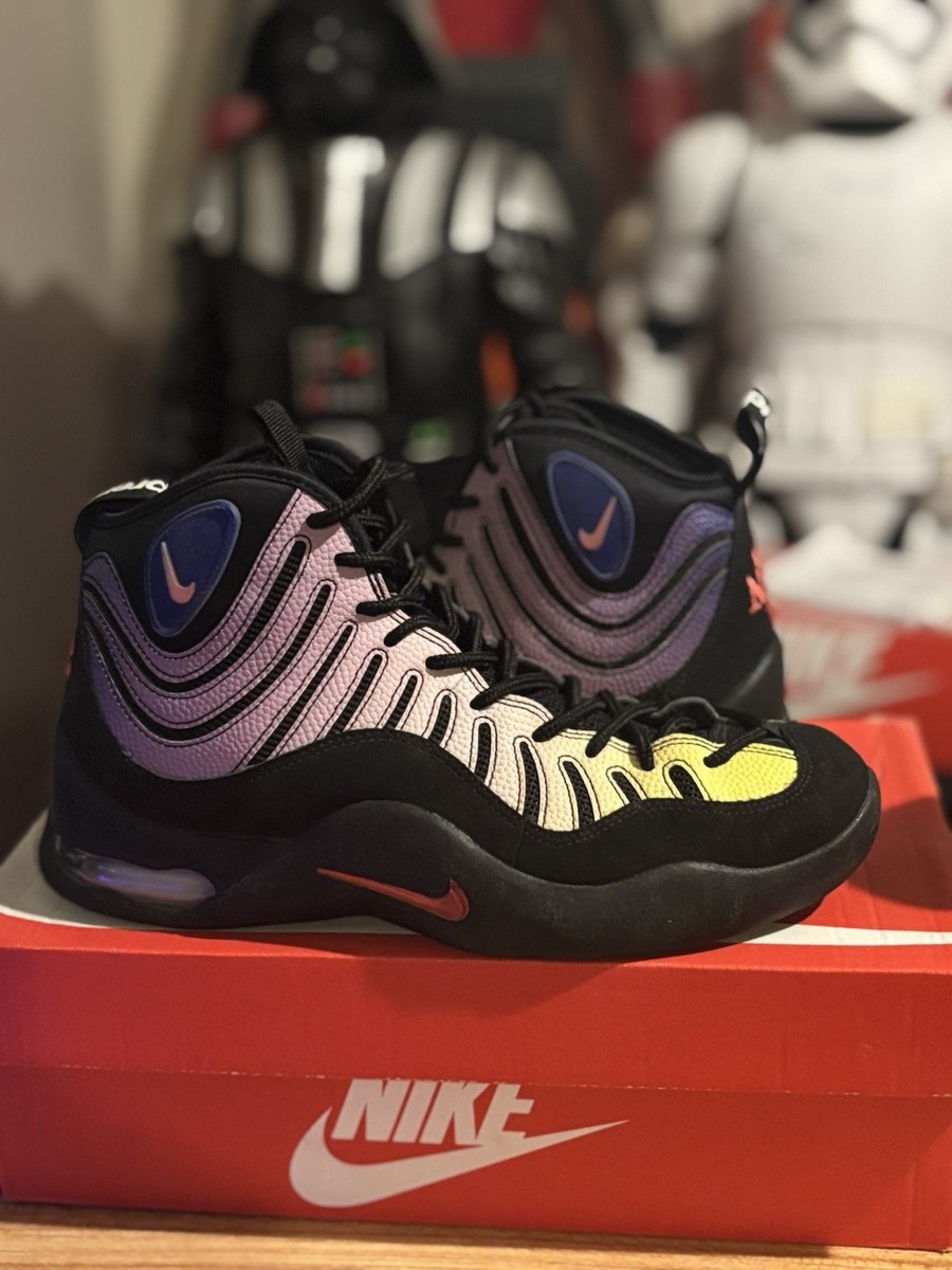 Supreme × Nike Air Bakin \