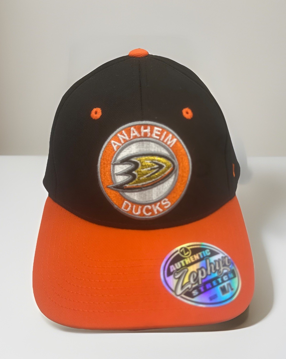 Zephyr Stretch M/L NHL Mighty Ducks Fitted Hat Cap Black/Orange Unisex New
