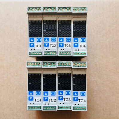 #ad Shinko DCL‑33A‑S MDIN‑rail mounted indicating temperature process controller $125.00