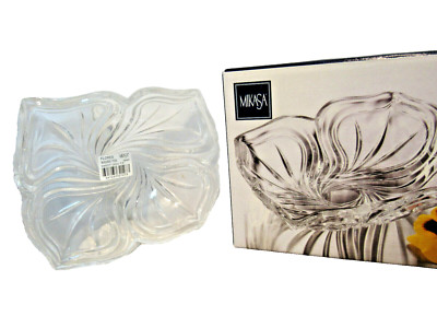 Mikasa Glass Sweet Dish pattern Flores WX056/720, 7.5 inches NEW