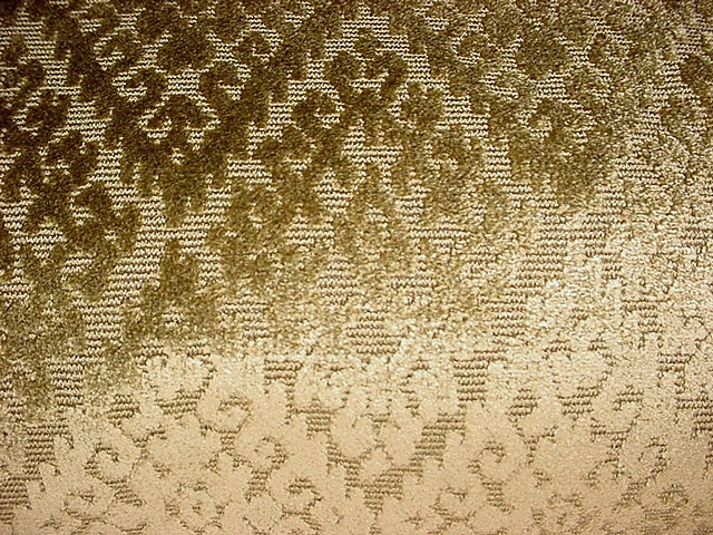 Tela de tapicería de terciopelo español verde musgo Shaza 2-7/8 años Lee Jofa 2012111 Foto 3 de 4