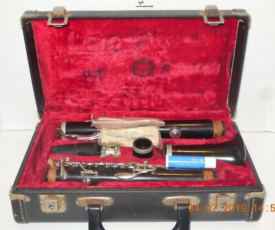 Normandy Reso-tone Clarinet with Case