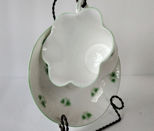 Vtg Crown Staffordshire England cup & saucer Shamrock Ireland unused c 1950's - Picture 4 of 9