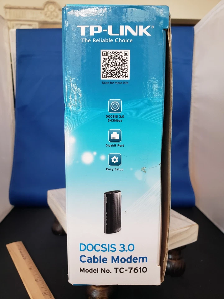 DOCSIS 3.0 Cable Moden TP-Link Modem Model: TC-7610 TC7610 ( No Cord ) - Image 4 of 4