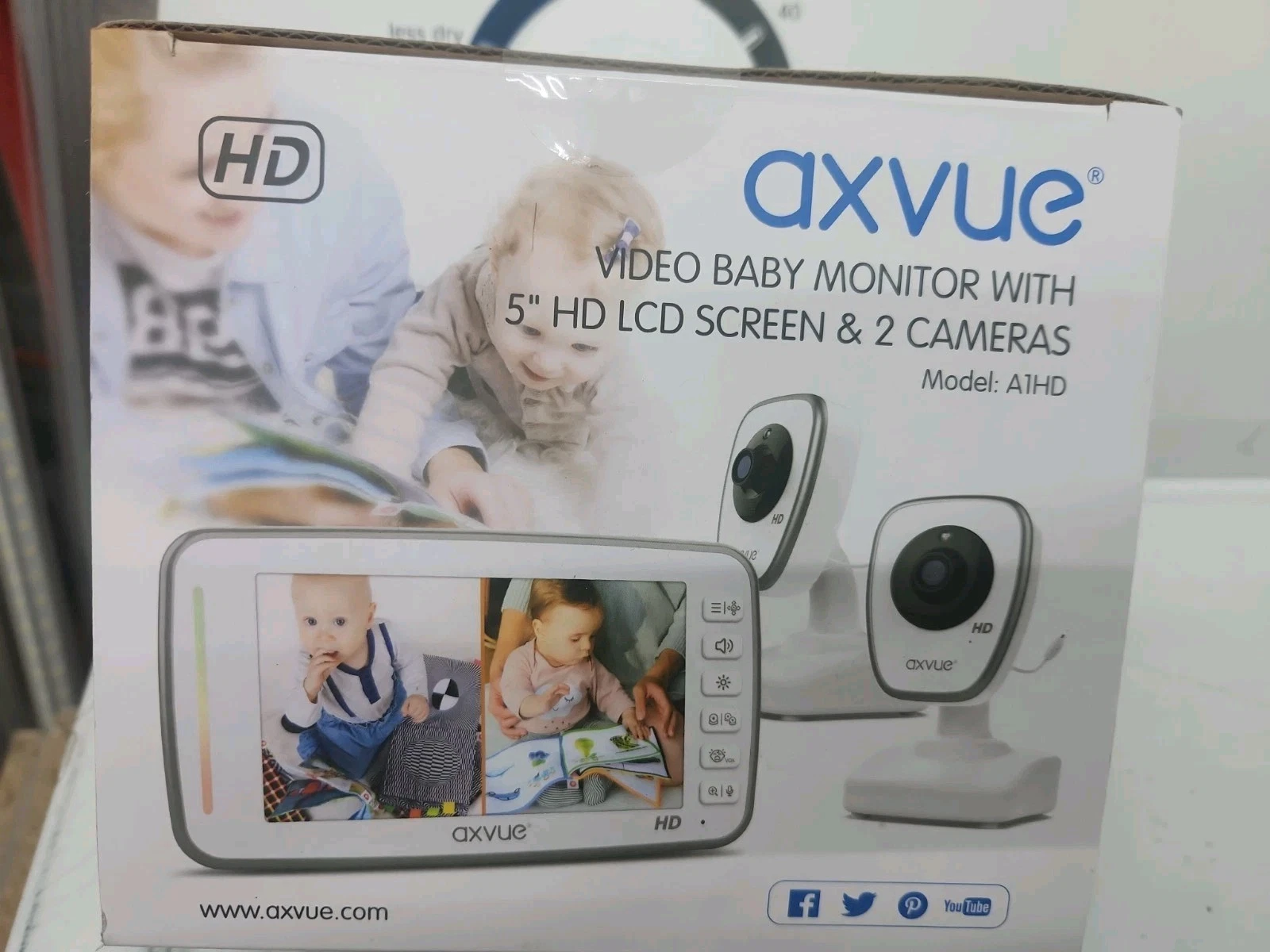 Axvue A1HD Video Baby Monitor 720P Full HD 5.0" IPS Screen + 2 Camera - NEW
Opens in a new window or