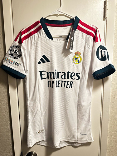 adidas Real Madrid 26/27 Vini Jr. #7 versiones player size L