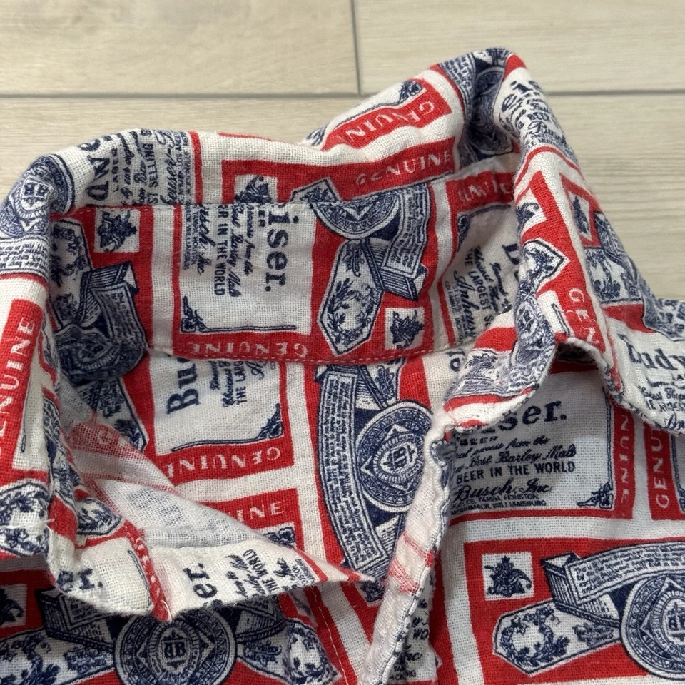 Camisa vintage años 60 70 Budweiser AOP estampado total abotonada talla pequeña Foto 2 de 4
