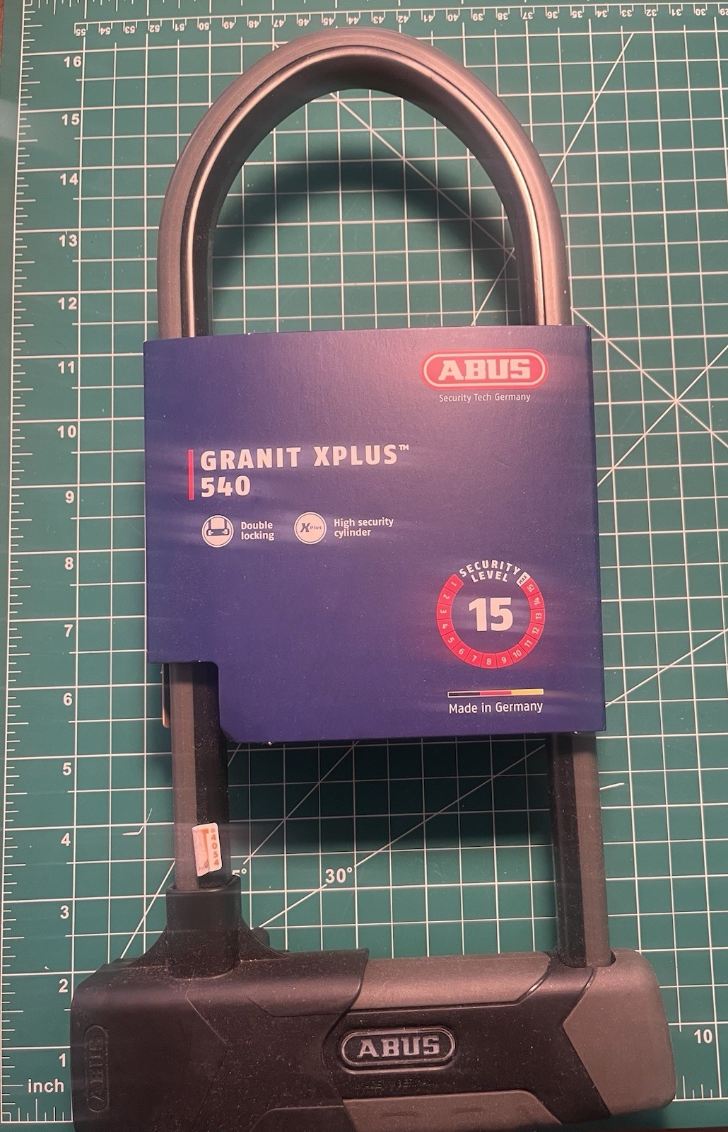 Lock 11.8&rdquo; Shackle