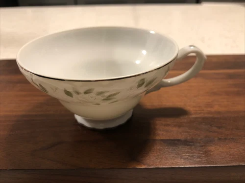 Vintage Sheffield Fine China CLASSIC 501 Japan Coffee Tea Cups Footed 2 1/8”