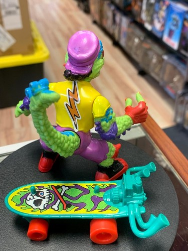 Mondo Gecko 4408 (Vintage TMNT Ninja Turtles, Playmates) COMPLETE - Picture 5 of 6