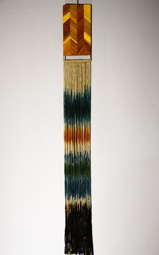 Der edle Makramee-Wandbehang 17,5 x 153 cm Wasserfall Design, Textil Kunst, Garn - Bild 4 von 10