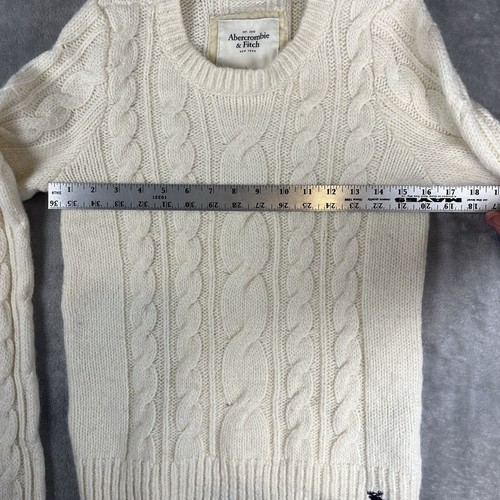 Abercrombie & Fitch Juniors Ivory Cable Knit Fisherman Sweater Lg (measures S/M) - Picture 9 of 10