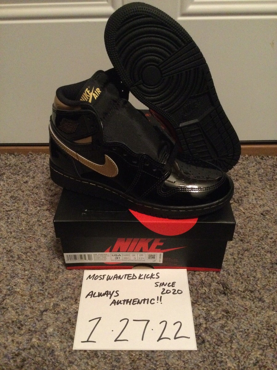 DS 2020 Nike Air Jordan Retro 1 OG Hi Black Metallic Gold