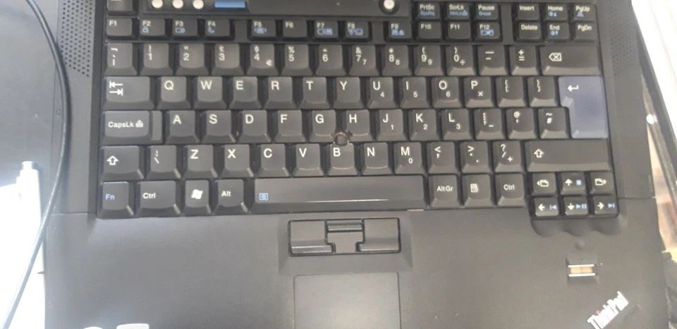 Lenovo THINKPAD T61 14 " Laptop HDD 2GB RAM - Immagine 3 di 4