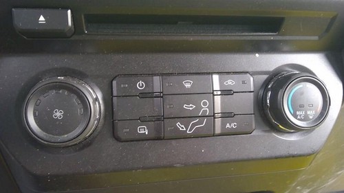 2017-2020 FORD F250SD,F350SD AC Heater Climate Control Temperature OEM - Picture 2 of 9