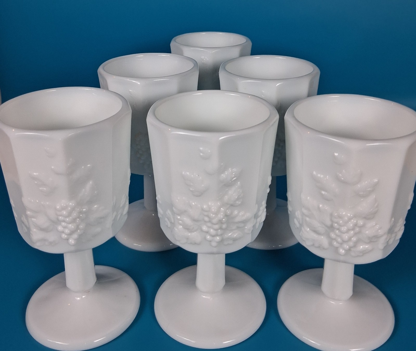 Set of 6 Vintage Indiana Glass Harvest Grape Milk Glass Goblets – 5″ Tall