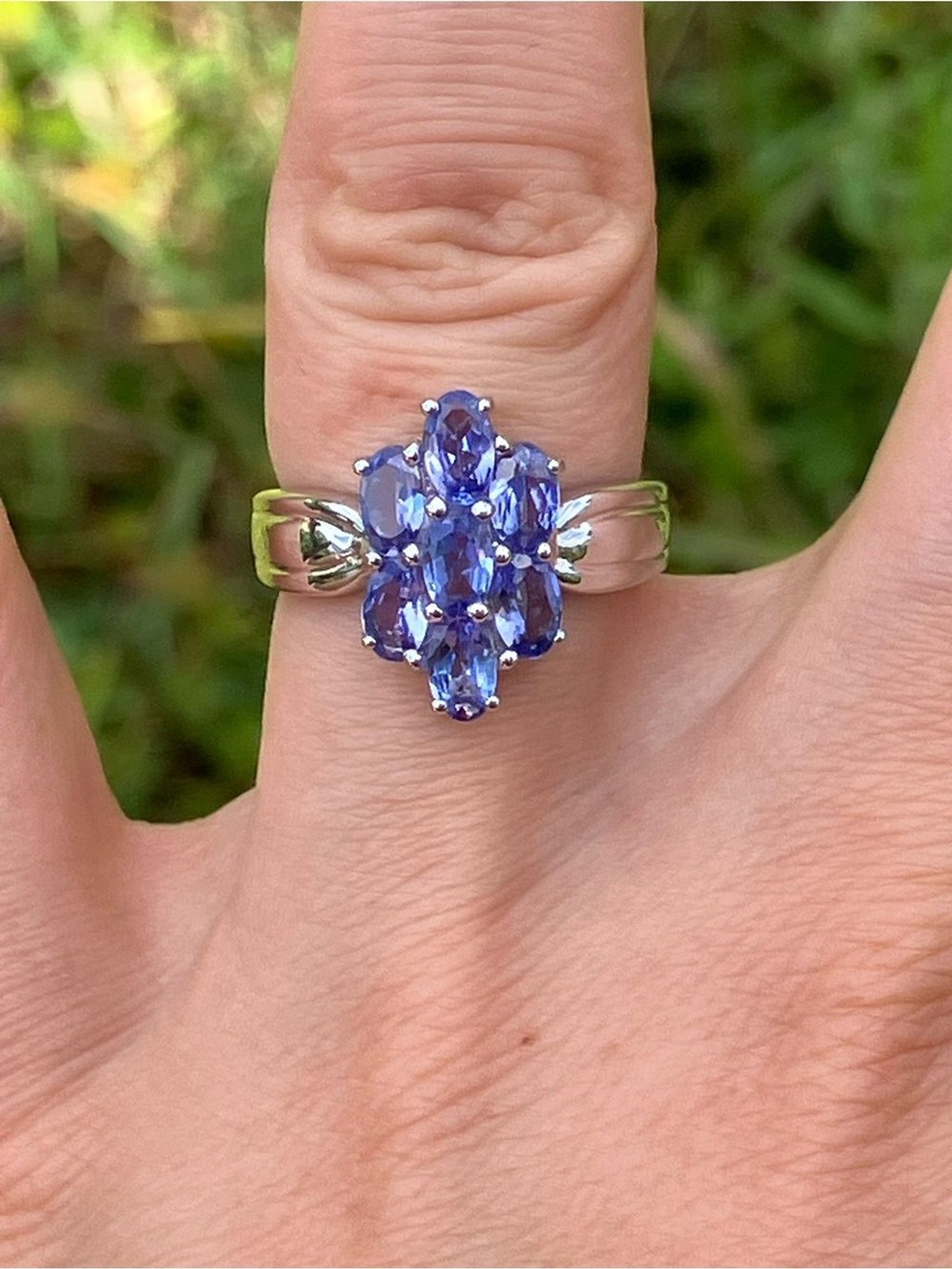 Genuine Tanzanite Sterling Silver Ring Size 6