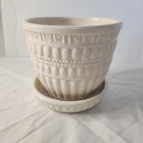 McCoy Vintage Beaded Creamy White Planter  Saucer 4 In