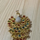 Gold Tone Peacock Brooch Pin Multicolor Round Rhinestone Cluster Bird Theme — photo 3